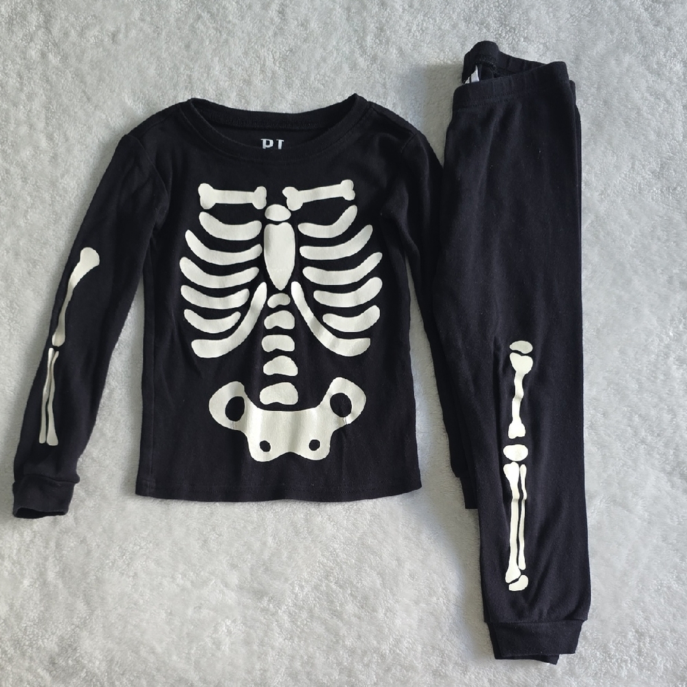 Glow in the Dark Skeleton Pajama Set